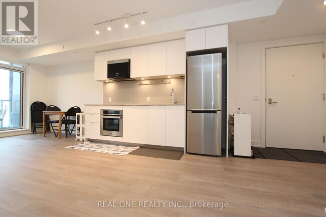 Photo - 9 Clegg Rd Unit 1207 N