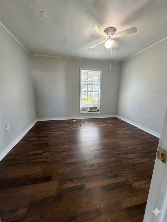 Photo - 00746 Unit 00746 - 17600 Highway 79 Gadsden, TN 38337-B