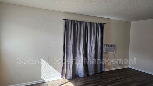 Photo - 1712 Arthur Ct