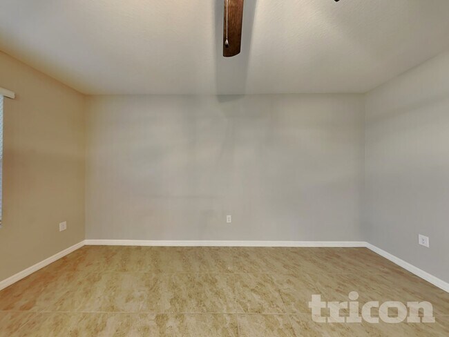 Photo - 5765 Arlington River Dr.