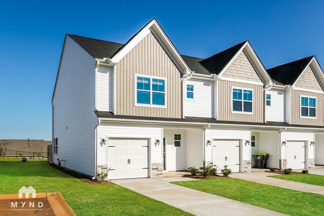 Photo - 10 Apricot Ln