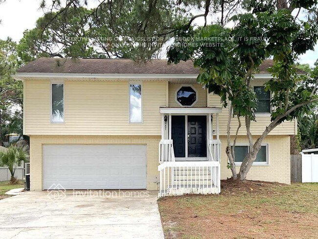 Photo - 821 Riverside Dr House