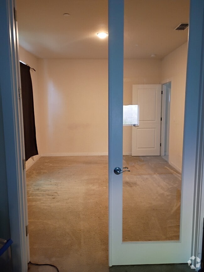 Building Photo - 4907 Regatta Ct Rental