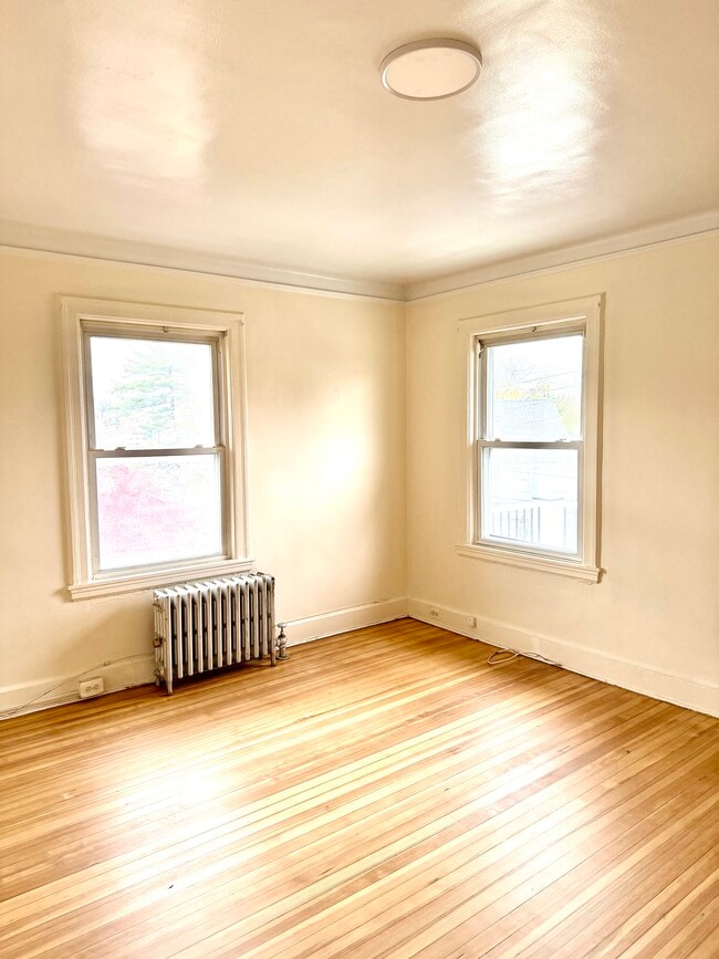 Photo - 44 Underhill St Unidad 2W