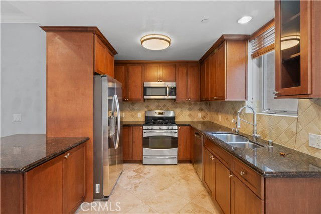 Photo - 11280 La Maida St