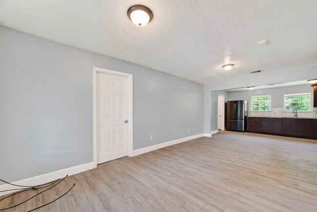 3031 Groton Dr