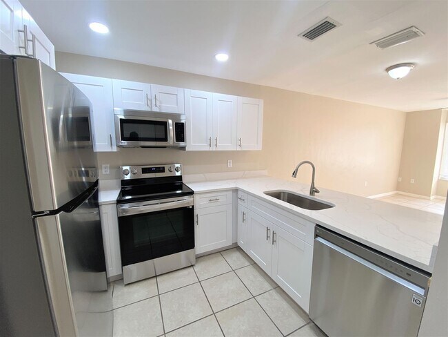Photo - 1984 Sunshine Blvd Unit #C