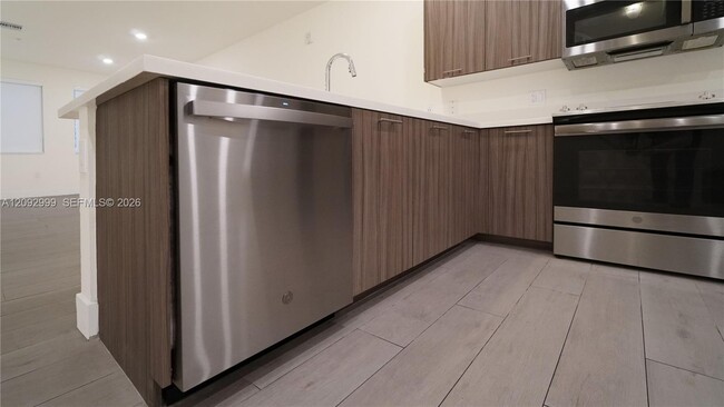 Photo - 10270 NW 66th St Unit 104