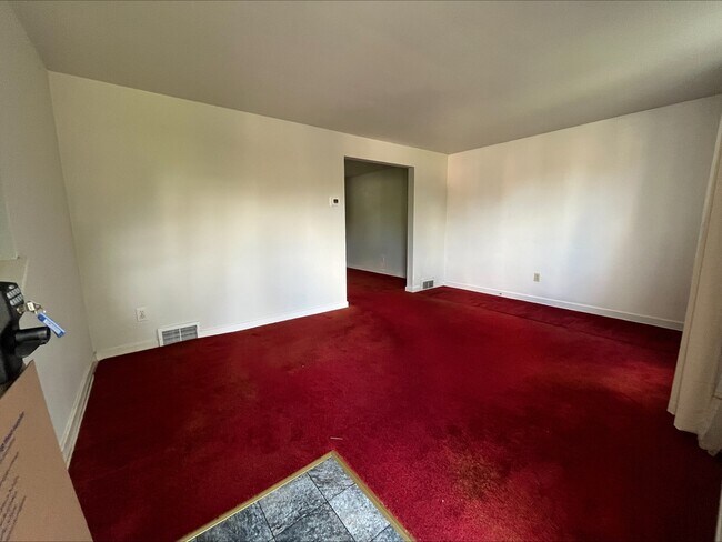 426 Hochberg Rd