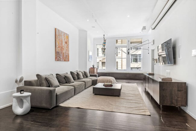 Photo - 20 E 17th St Unidad SI ID1256826P