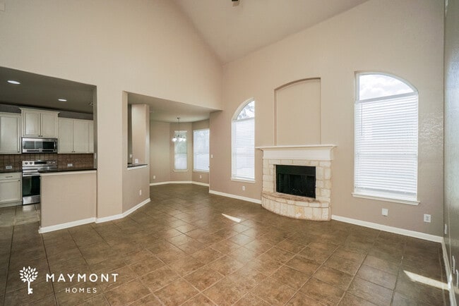 Photo - 132 Running Brook