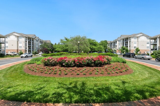 Photo - 19625 Galway Bay Cir Unidad 204