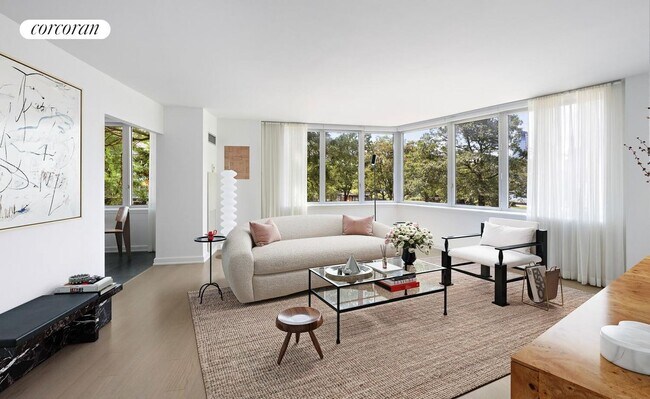 Photo - 20 River Ter.