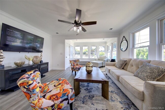 Photo - 16 Roosevelt Ave Unidad 14