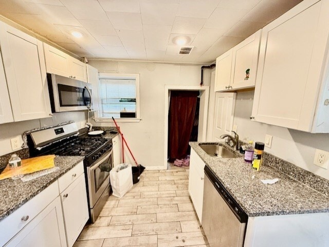 Photo - 136 Bow St Apartment Unit 1A