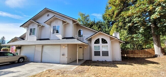 Building Photo - Cousino(8923/25) Unit Cousino (8923) Rental
