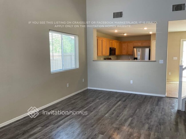 Photo - 6424 Lonesome Lake St