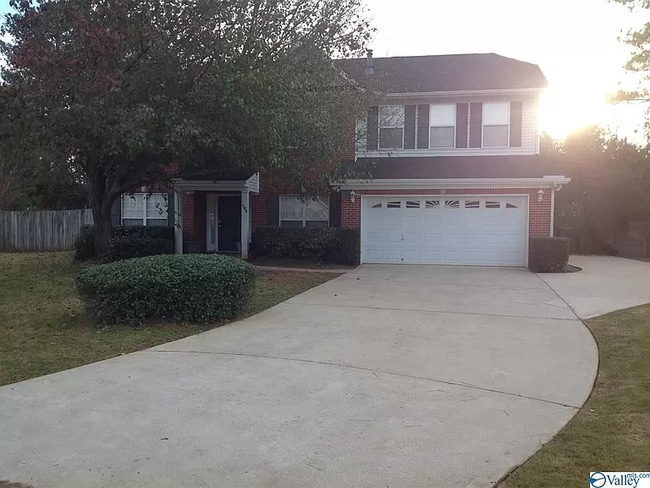 Photo - 104 Horseshoe Bend S