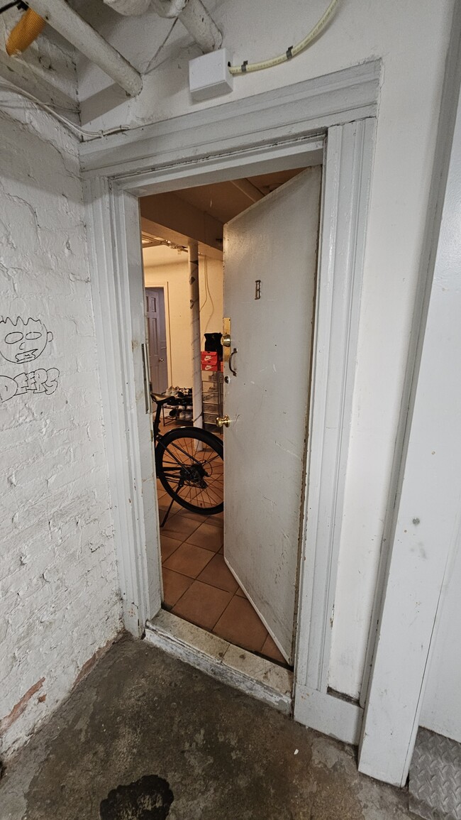 Photo - 1254 Commonwealth Ave Apartments Unit #B