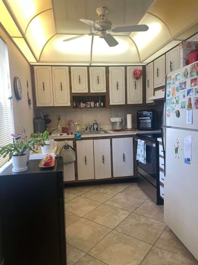 Photo - 173 Normandy Ln