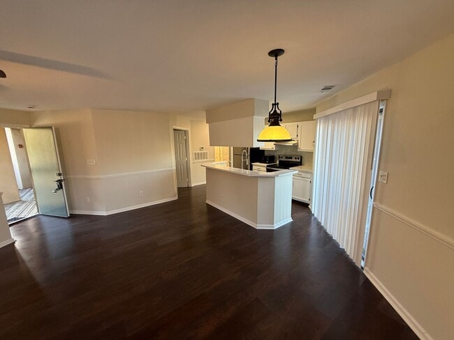 Photo - Beautiful Condo minutes from Uptown Charlotte