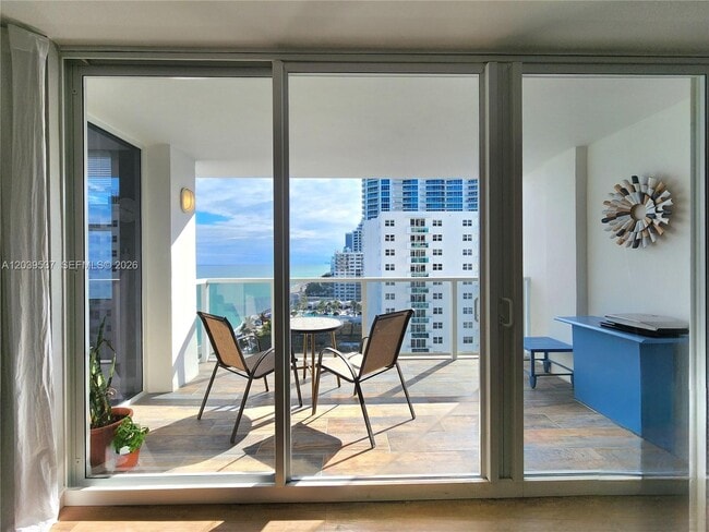 Photo - 2751 S Ocean Dr Unit 1406S