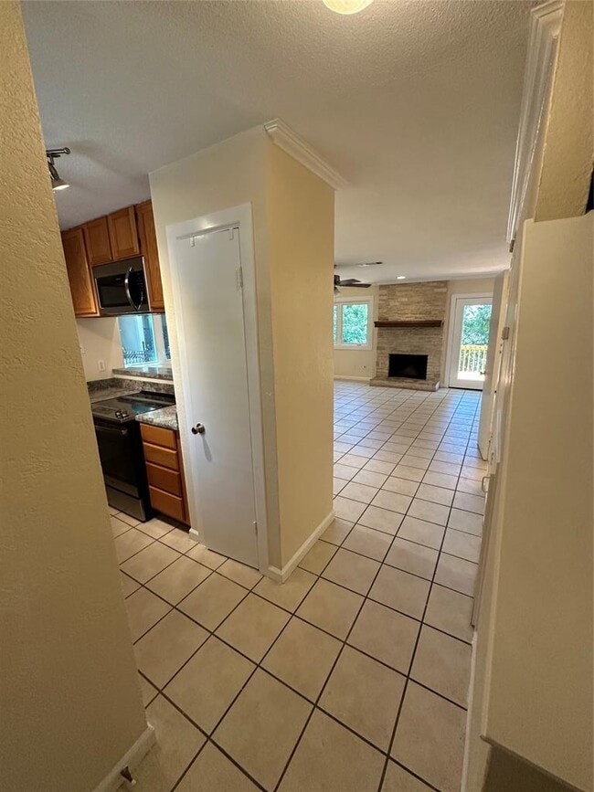 Photo - 3529 N Hills Dr