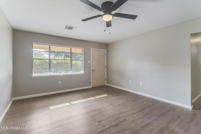 Photo - 1003 Wilson Dr