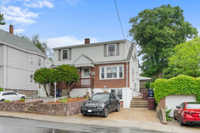 Photo - 44 Woodlawn Ave Unidad 2