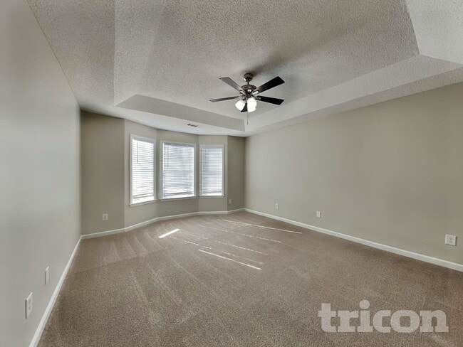 Photo - 1016 Forest Glen