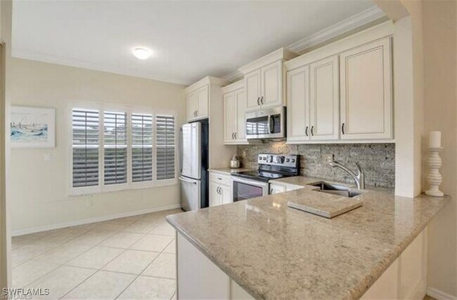 Building Photo - 298 Emerald Bay Cir Unit K6