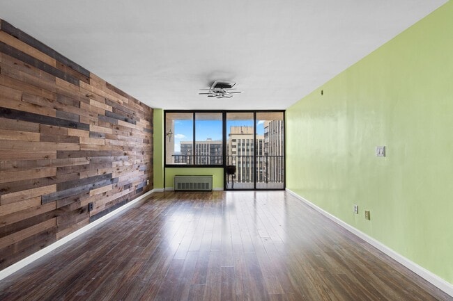 Photo - 200 Winston Dr Unit 2921