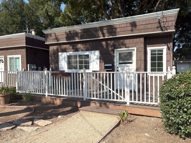 Building Photo - rlev14 Unit 1227 Rental