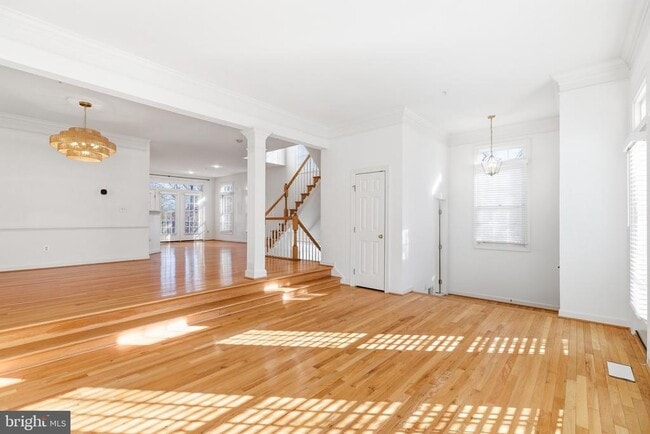 Photo - 1817 Fallbrook Ln