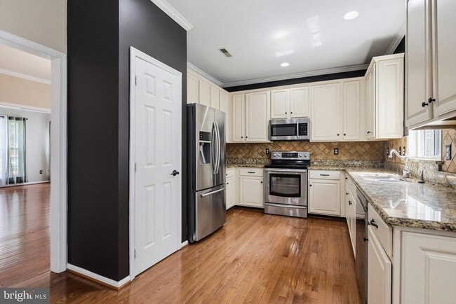 4 Summit Ridge Ct
