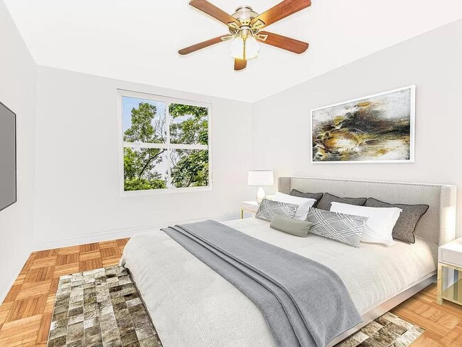 Photo - 5601 Riverdale Ave