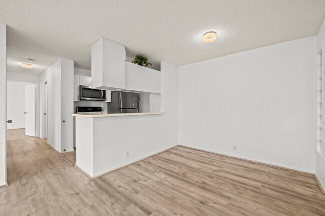 Photo - 91-284-284 Hanapouli Cir