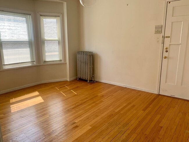 Building Photo - 1120 Ontario St Rental