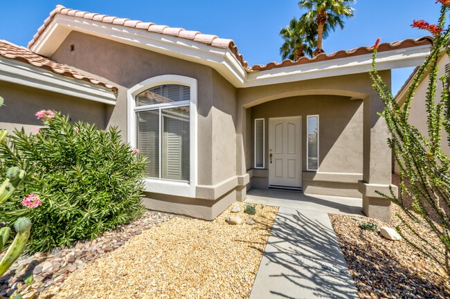 78938 Waterford Ln