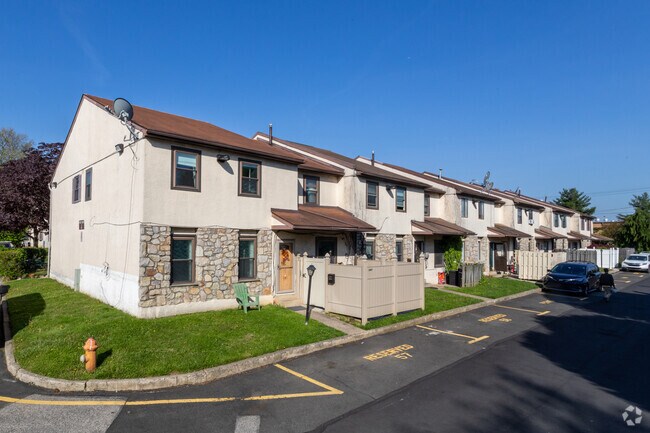 Photo - Crofton Place Condos