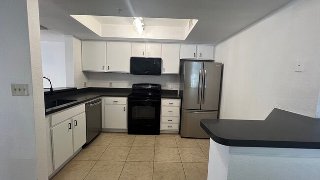 Photo - 735 SW 148th Ave Unidad 1702