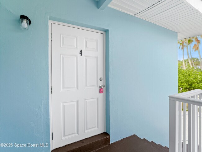 Photo - 101 Deland Ave Unidad 4