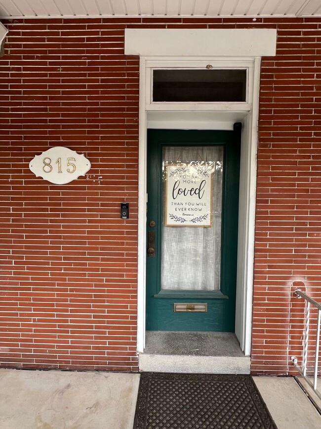 Photo - Absolutely BEAUTIFUL 1st fl Apartment in t...