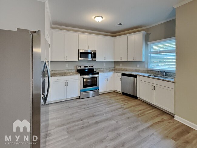 Photo - 2818 Laurel Ridge Cir