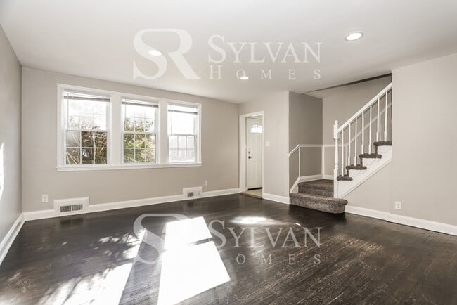 Photo - The Lifestyle You Deserve.