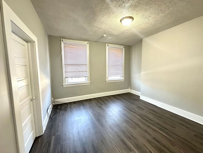 Photo - 2340 LaPlace Street Unit #2