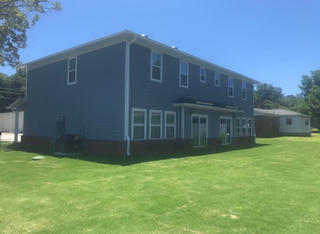 Photo - 1555 Jordan Rd Unit A