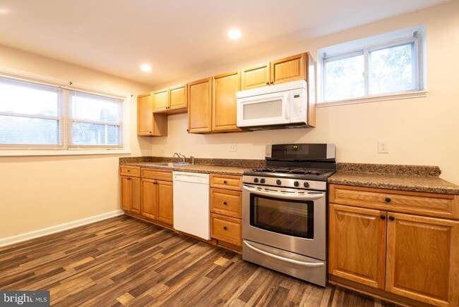Photo - 6021 N Norwood St