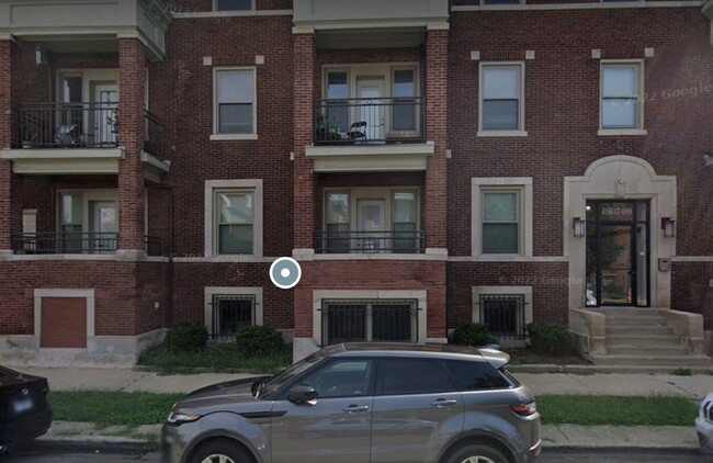 Photo - 4901 S Champlain Ave Casa