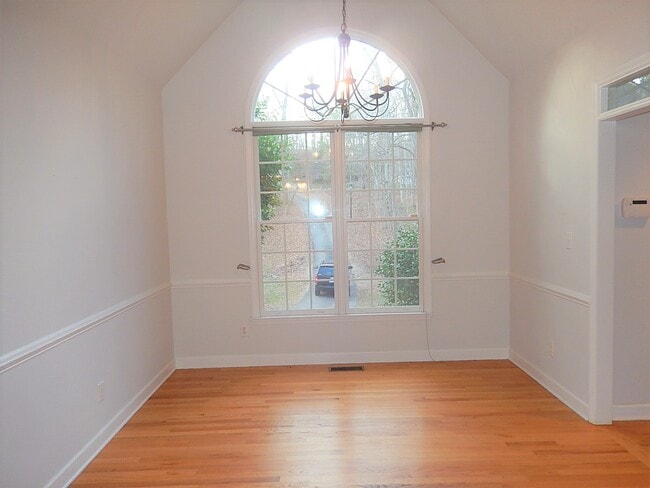 Photo - 6610 Lipscomb Dr